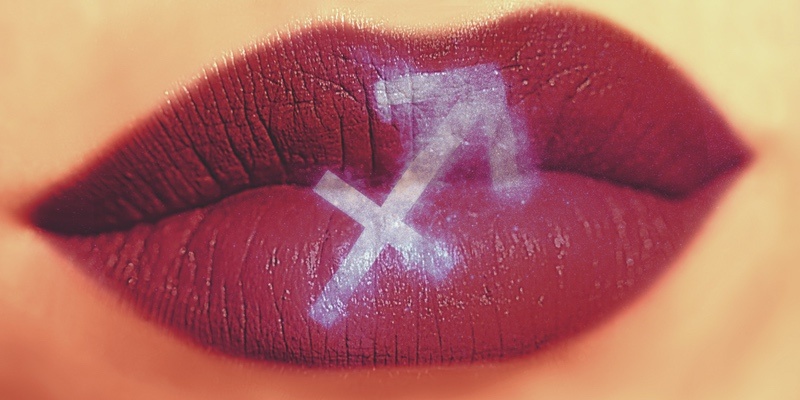 Sag Symbol and Lips