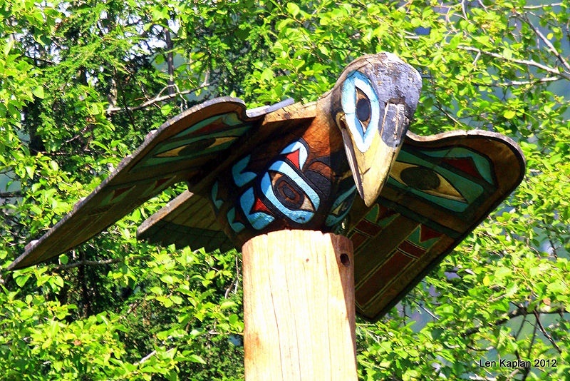Raven Totem